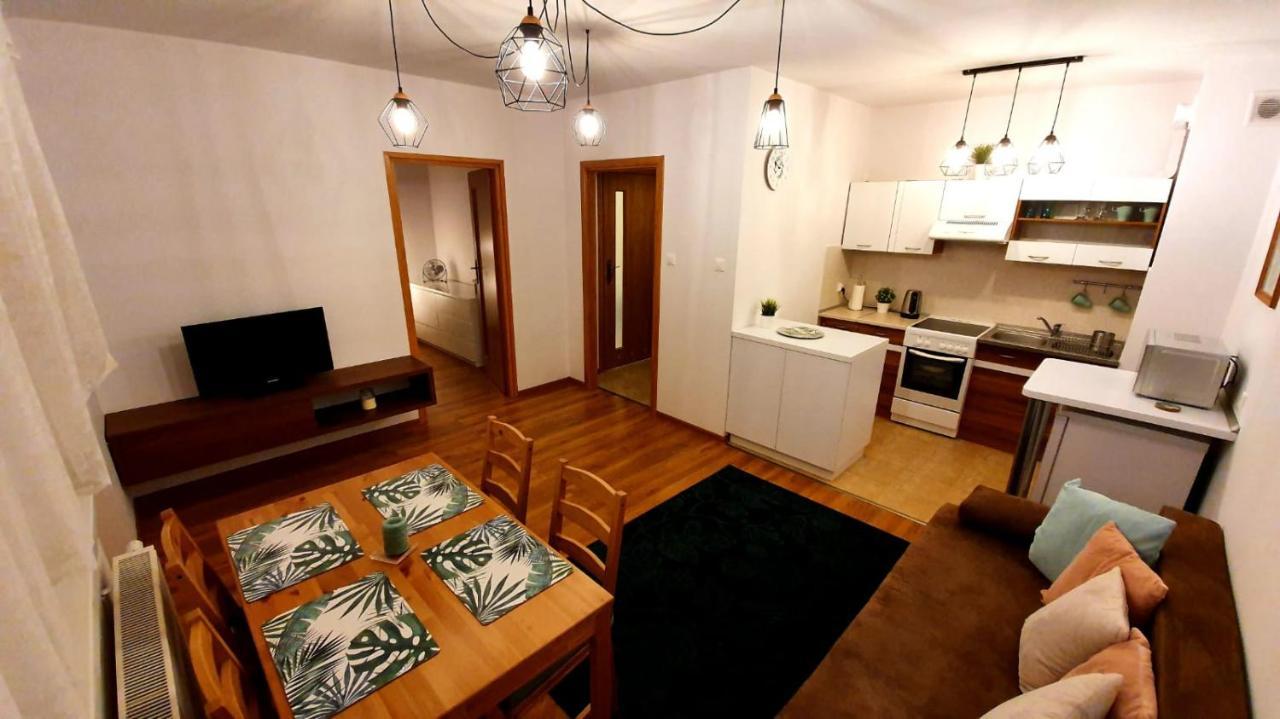 Appartamento Apartament Gdanska Nad Jeziorakiem Ilawa Esterno foto